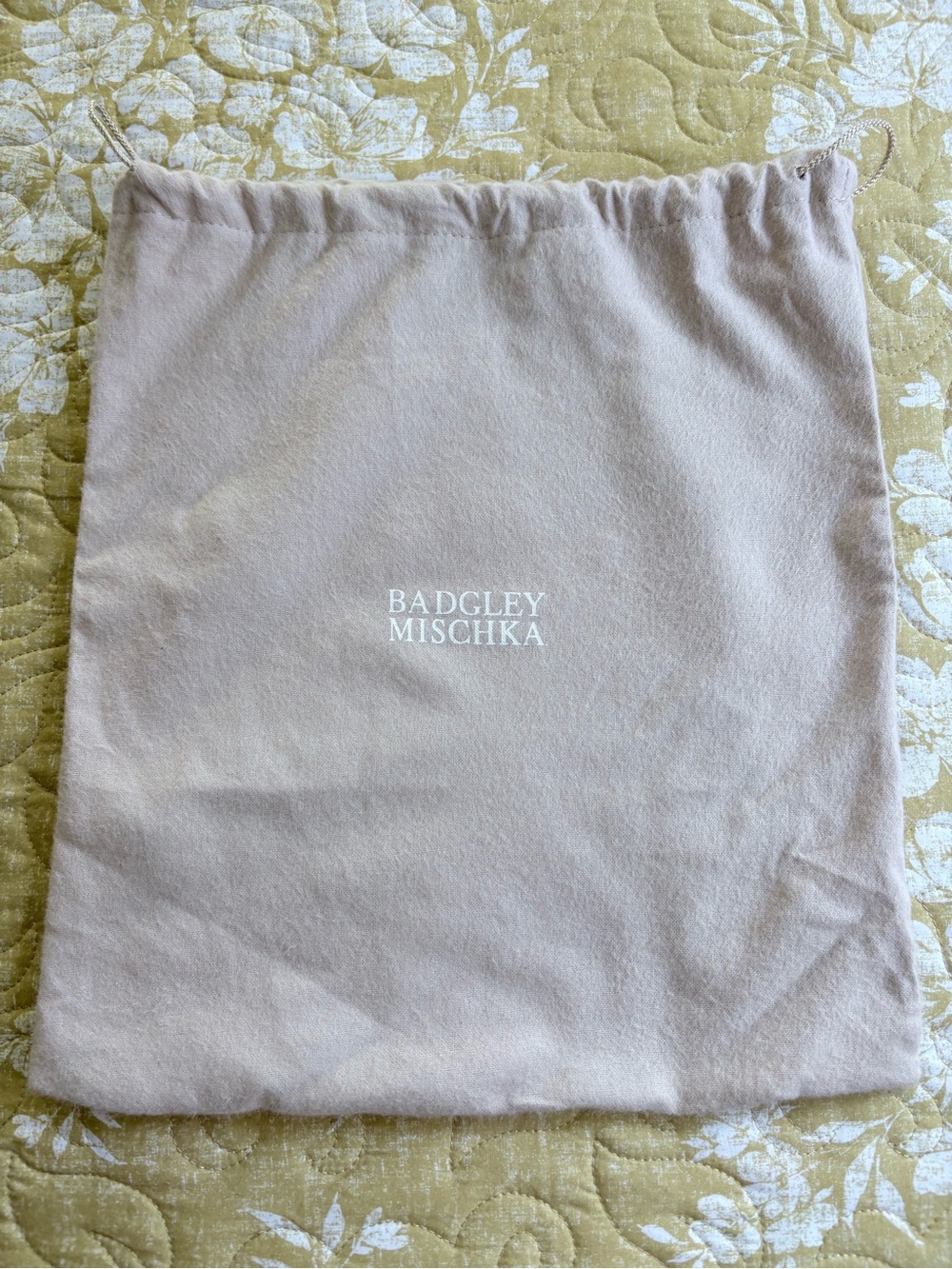 Badgley Mishka Soft Neutral Fabric Dust Bag - Picture 3 of 6